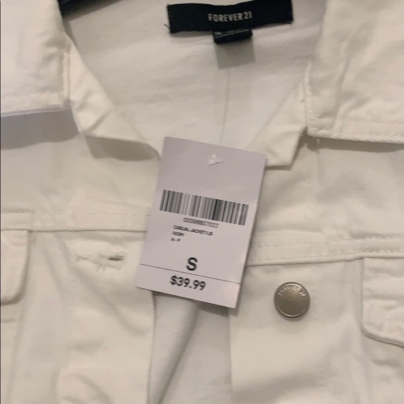 White jacket - Picture 3 of 5